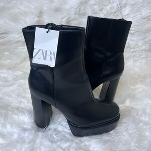 Zara Women's Sleek Black Heeled Platform Boots. Size 10. NWT.